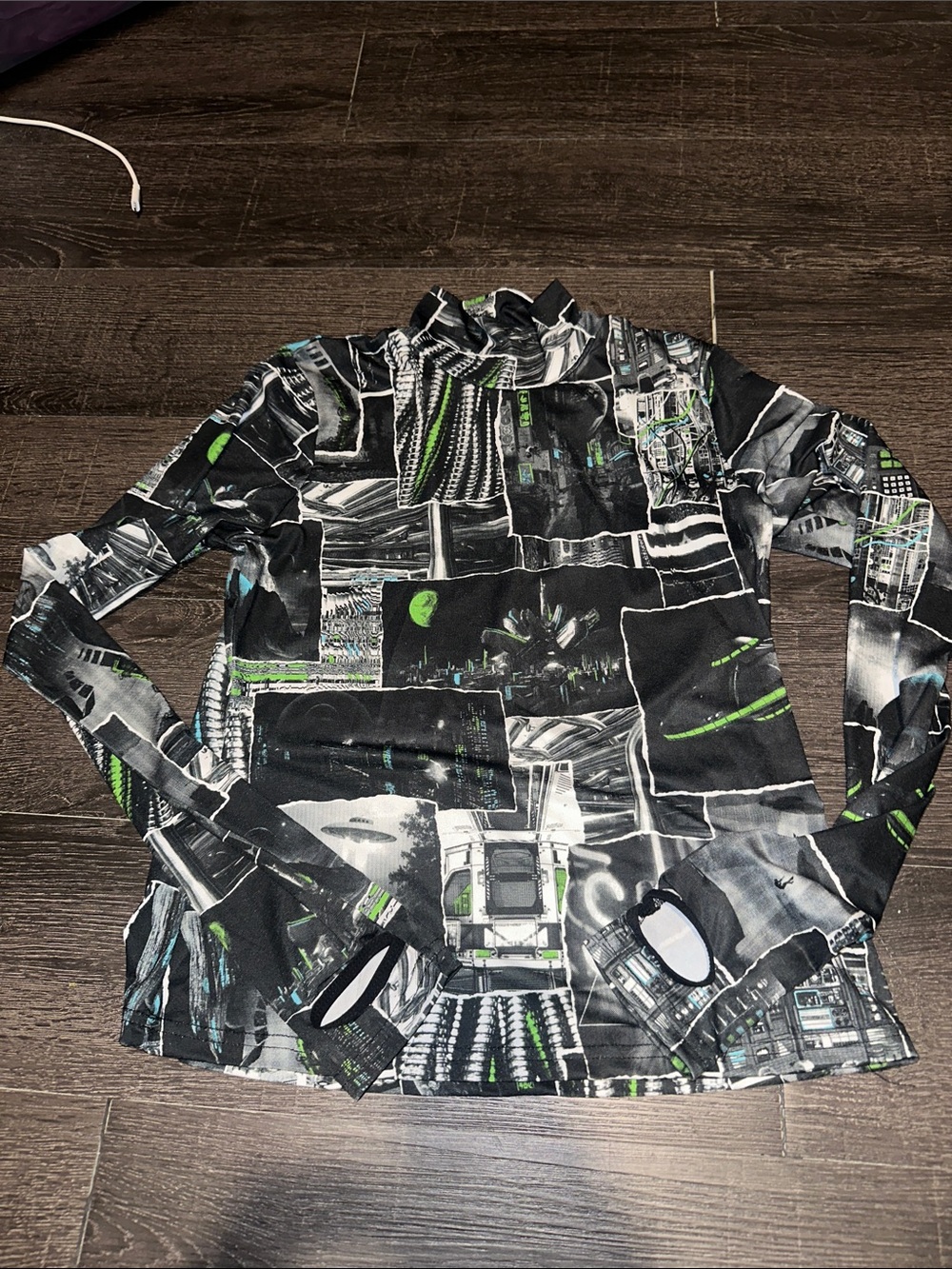 Current Mood Alien Black & Green Graphic Long-Sleeve Shirt
